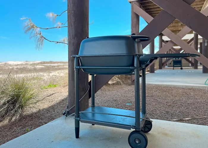 At Dunes Park Unit G Holiday home Gulf Shores