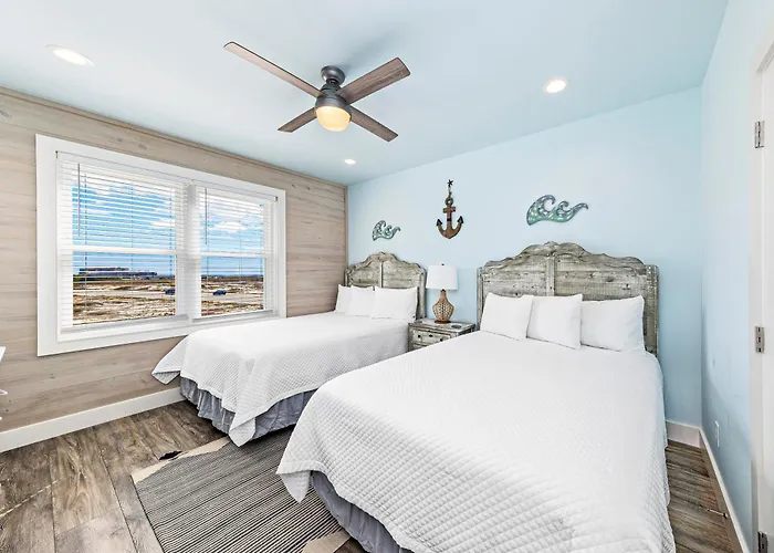 At Dunes Park Unit G Holiday home Gulf Shores